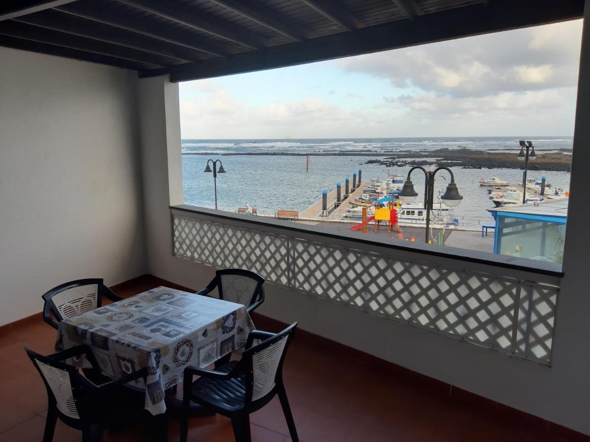 Orzola Frente Al Mar Apartment Bagian luar foto